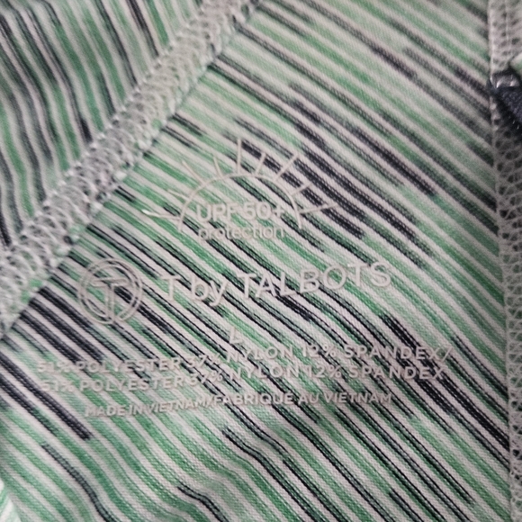 T by TALBOTS 1/2 ZIP PULLOVER UPF 50 WOMENS LG - Picture 2 of 4